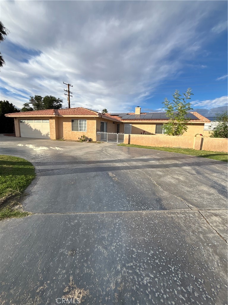 3140 E Vista Chino Property Photo 1
