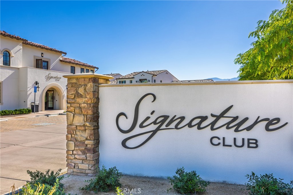80269 Whisper Rock Property Photo 3