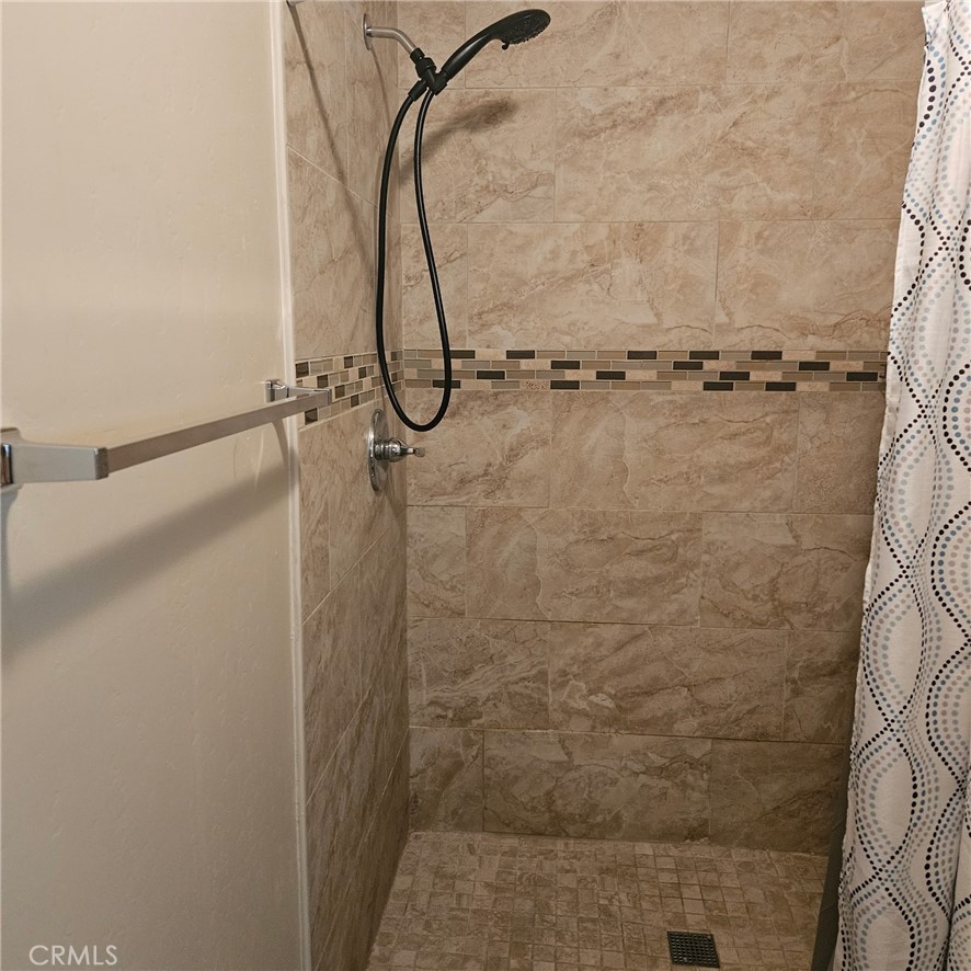 820 Jackson Property Photo 5