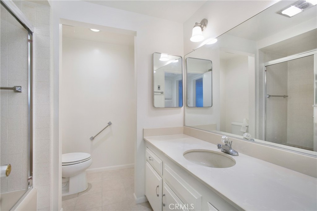 2137 Ronda Granada A Property Photo 11