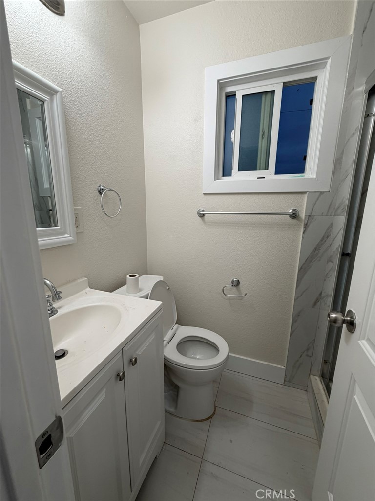 4721 W Oakfield Property Photo 6