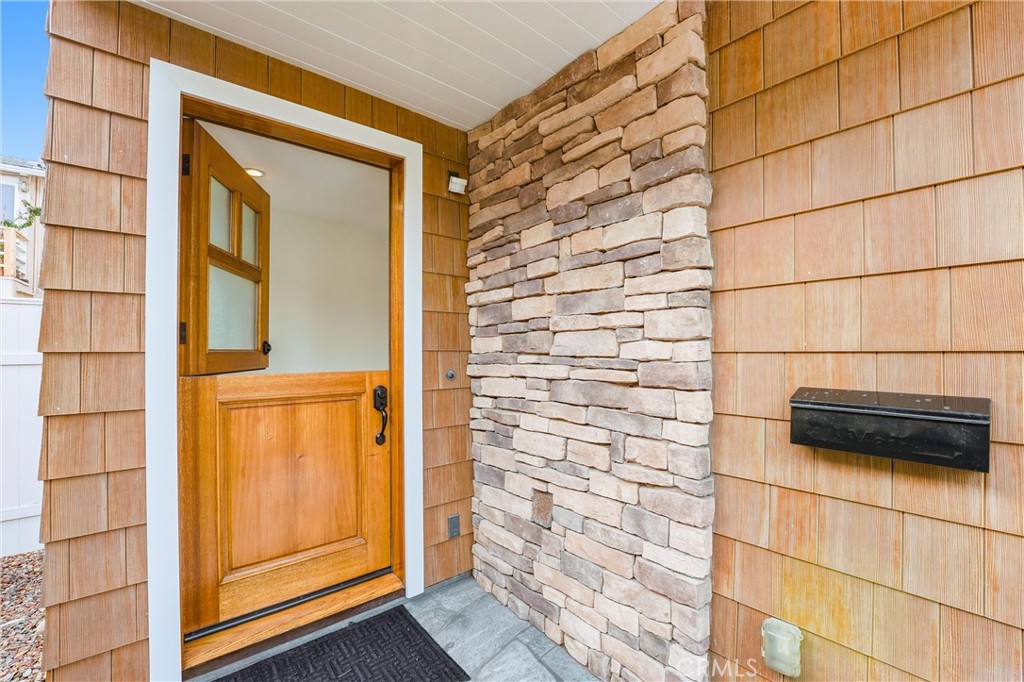 211 E Bay Property Photo 5