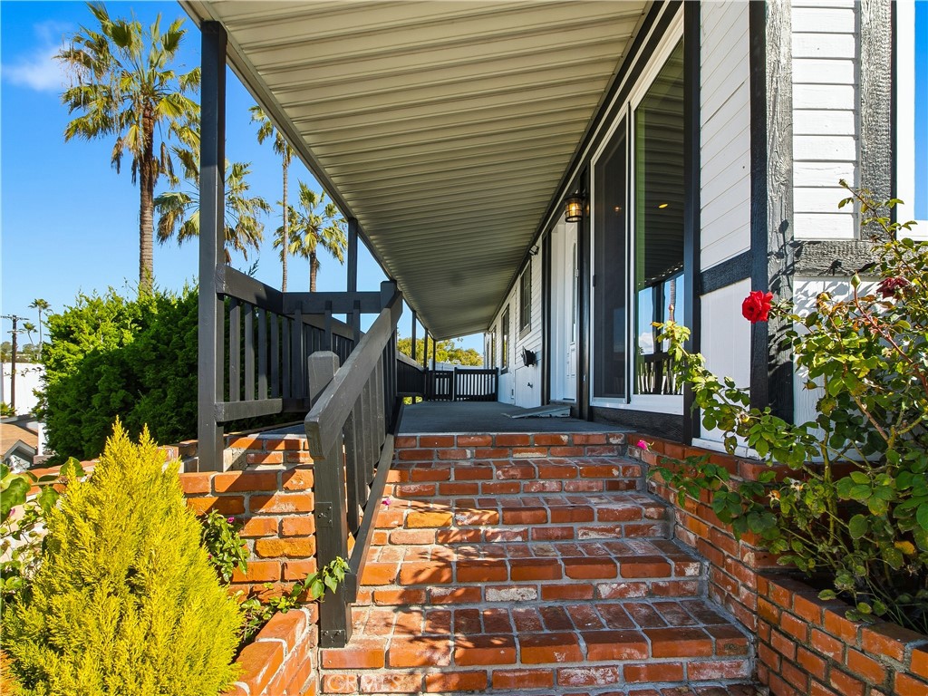 508 Ebb Tide Drive Property Photo 2