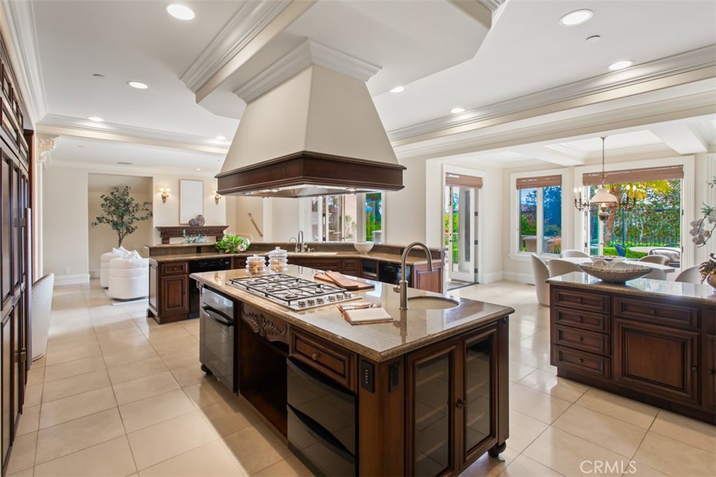 11 Shoreview Property Photo 12