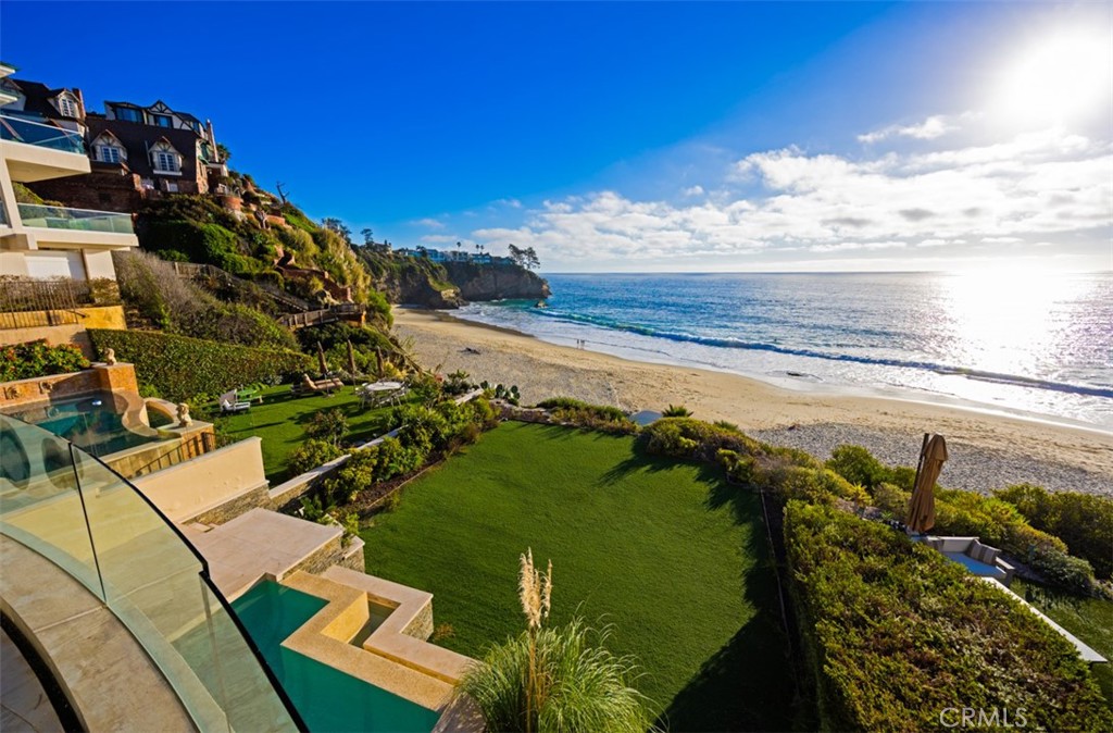 25 Bay Property Photo 8