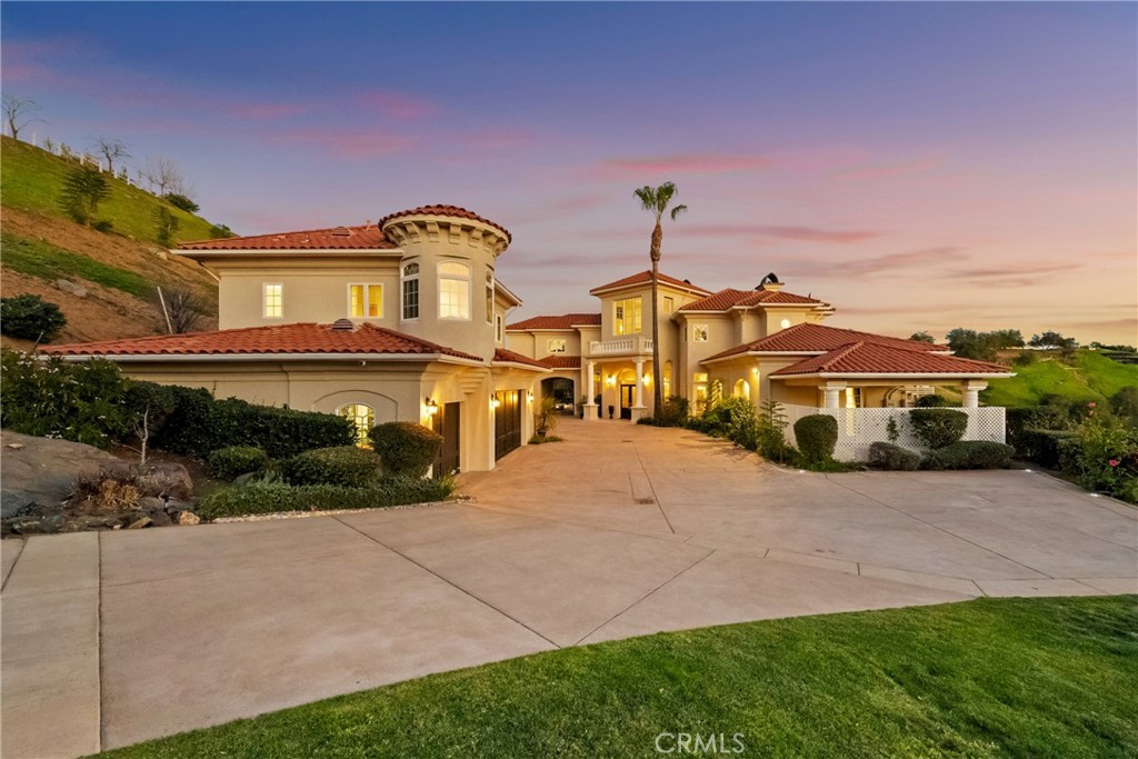 44930 Via Renaissance Property Photo 3