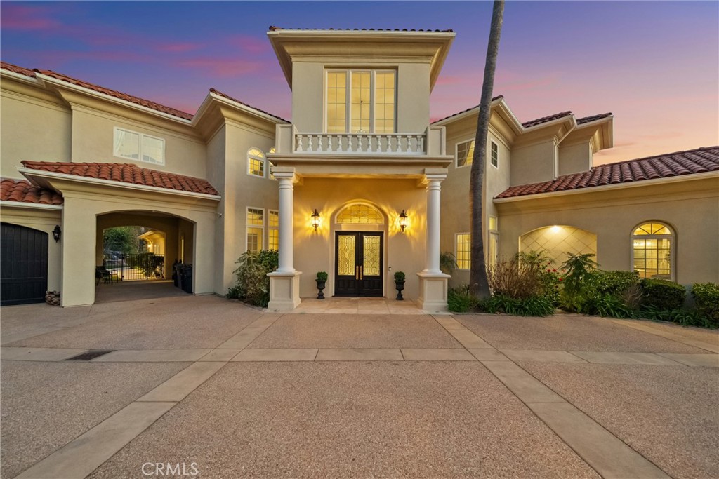 44930 Via Renaissance Property Photo 4