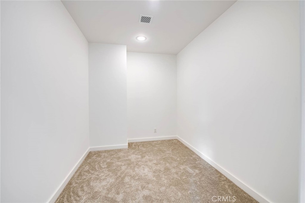 24743 Vantage Point Terrace Property Photo 29