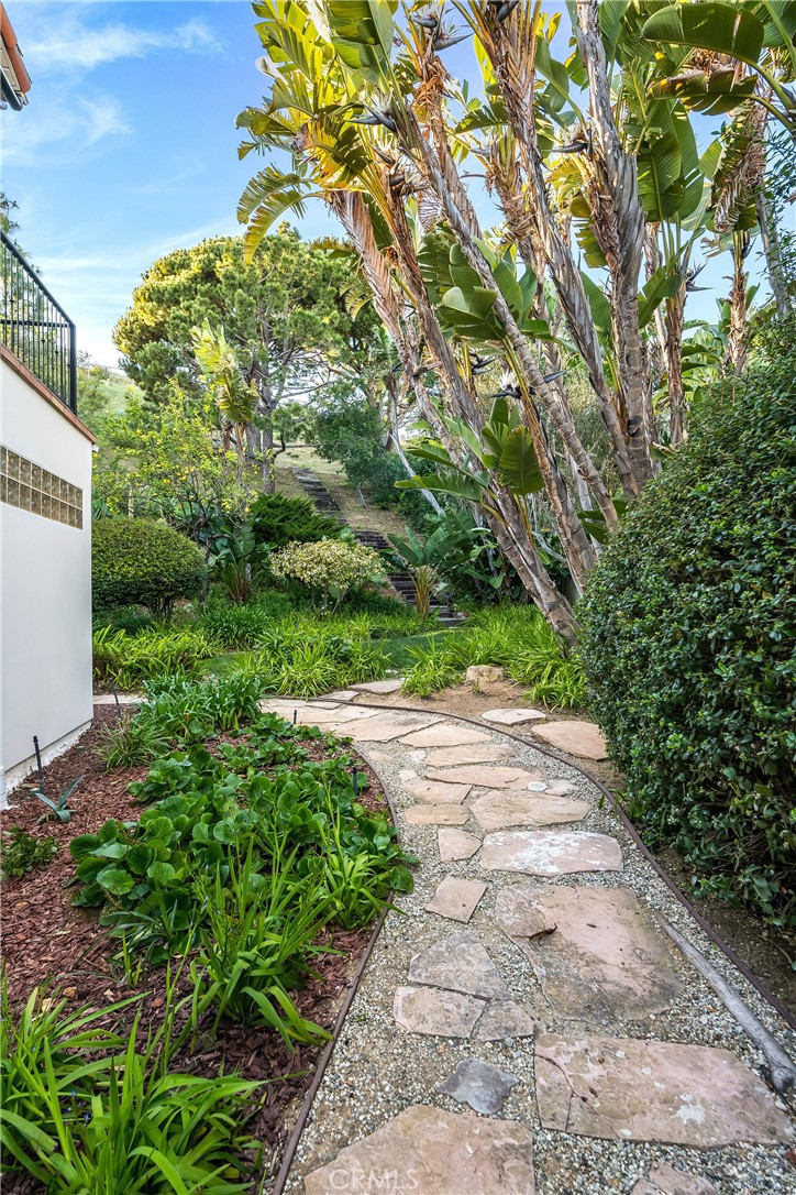 24743 Vantage Point Terrace Property Photo 35