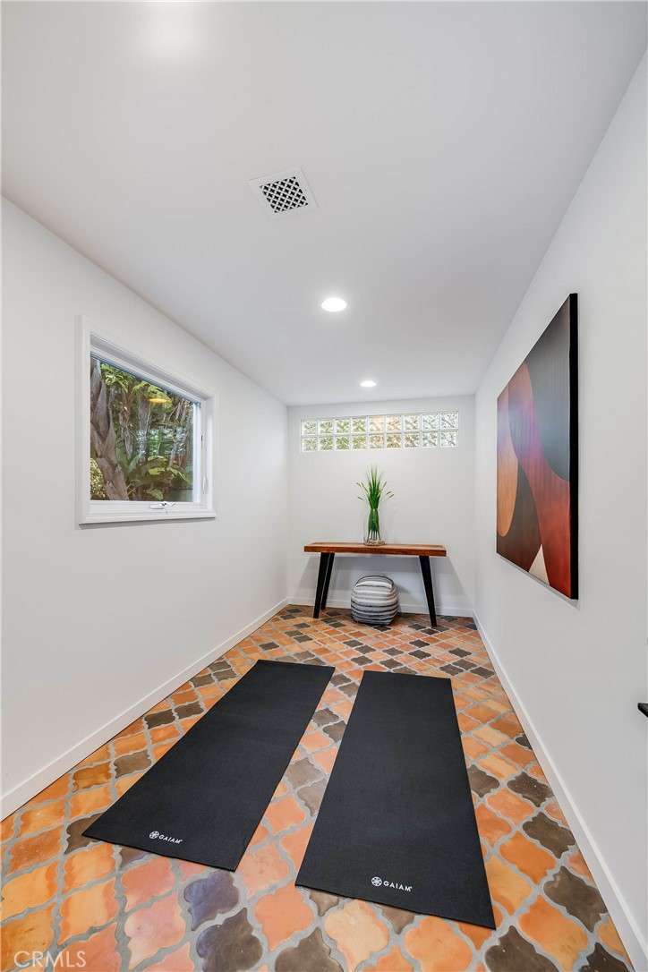 24743 Vantage Point Terrace Property Photo 43
