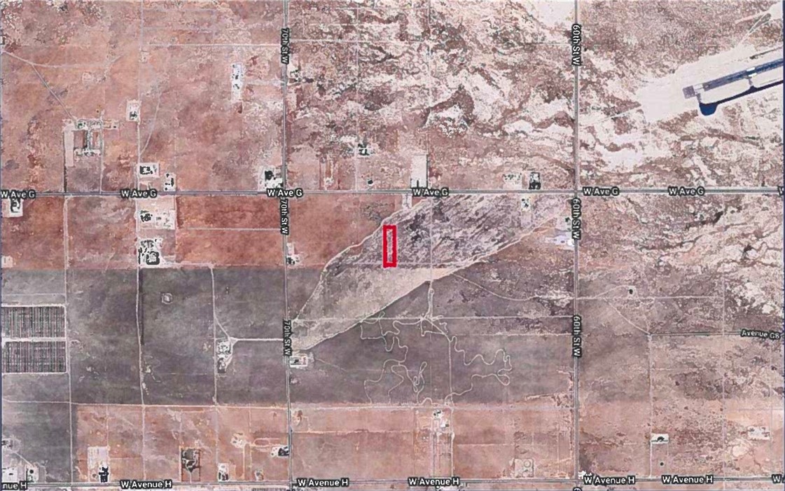 67 Th. West G2 Property Photo 3