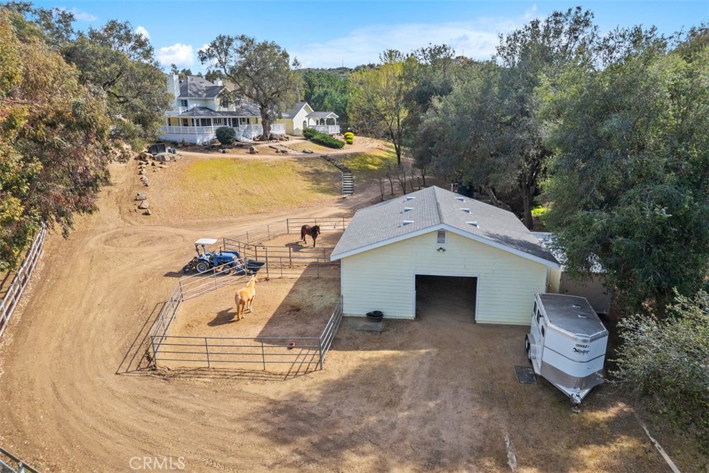 35105 Loma Property Photo 3