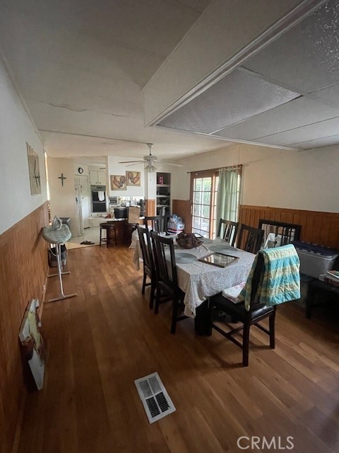 2230 Lake Park Drive 209 Property Photo 14