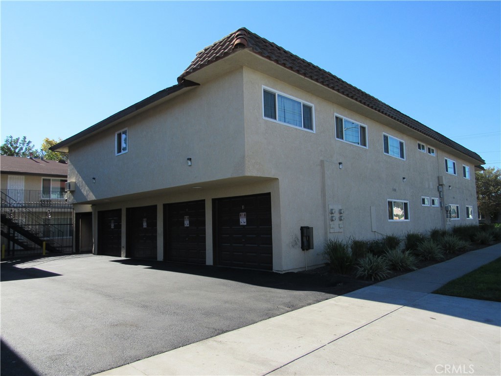 17100 Downey Avenue Property Photo 2