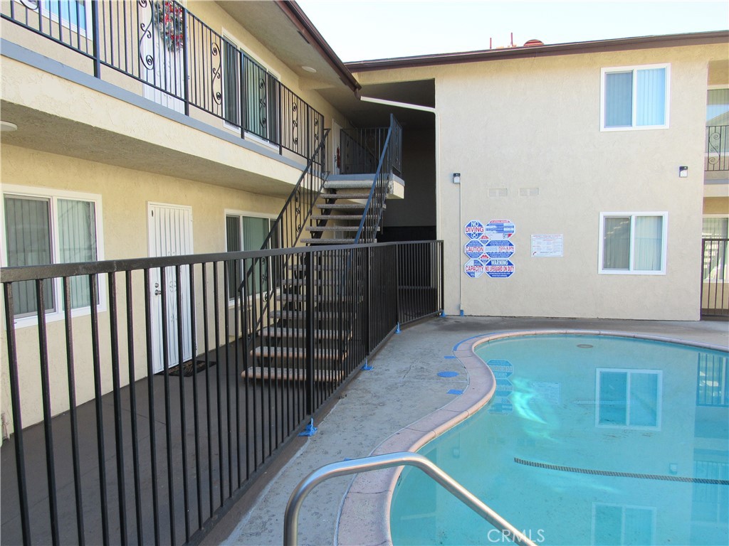 17100 Downey Avenue Property Photo 8