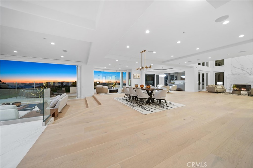 9 Sea Shell Property Photo 6