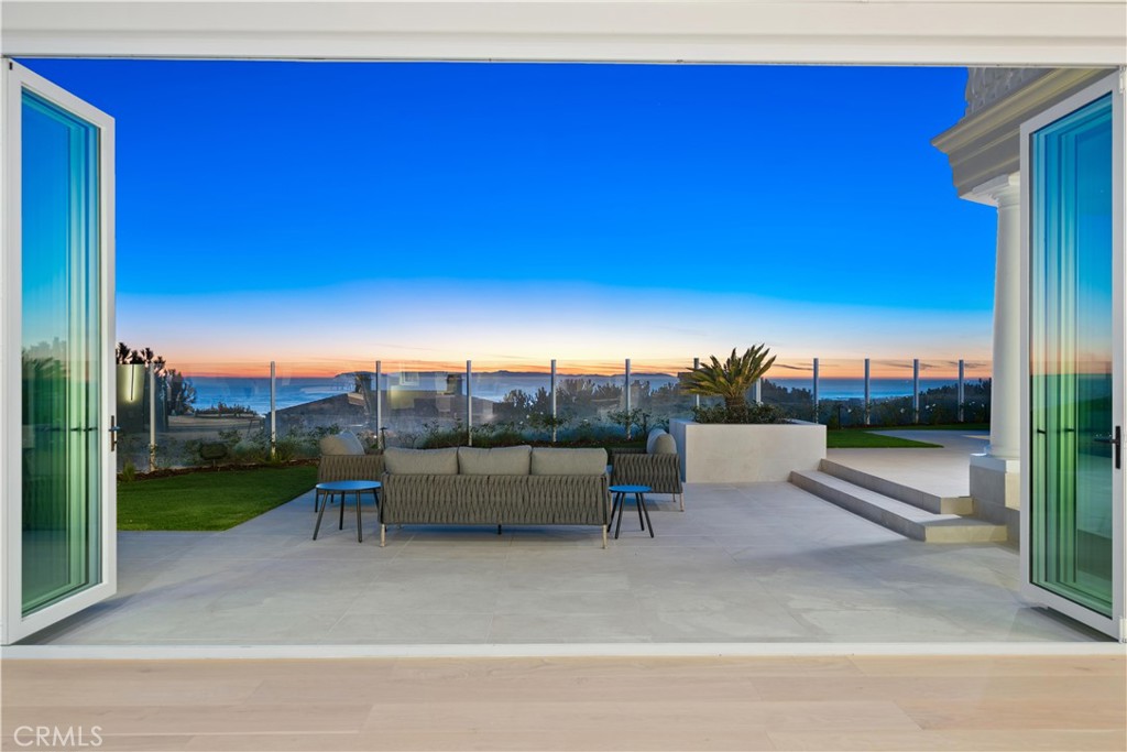 9 Sea Shell Property Photo 7