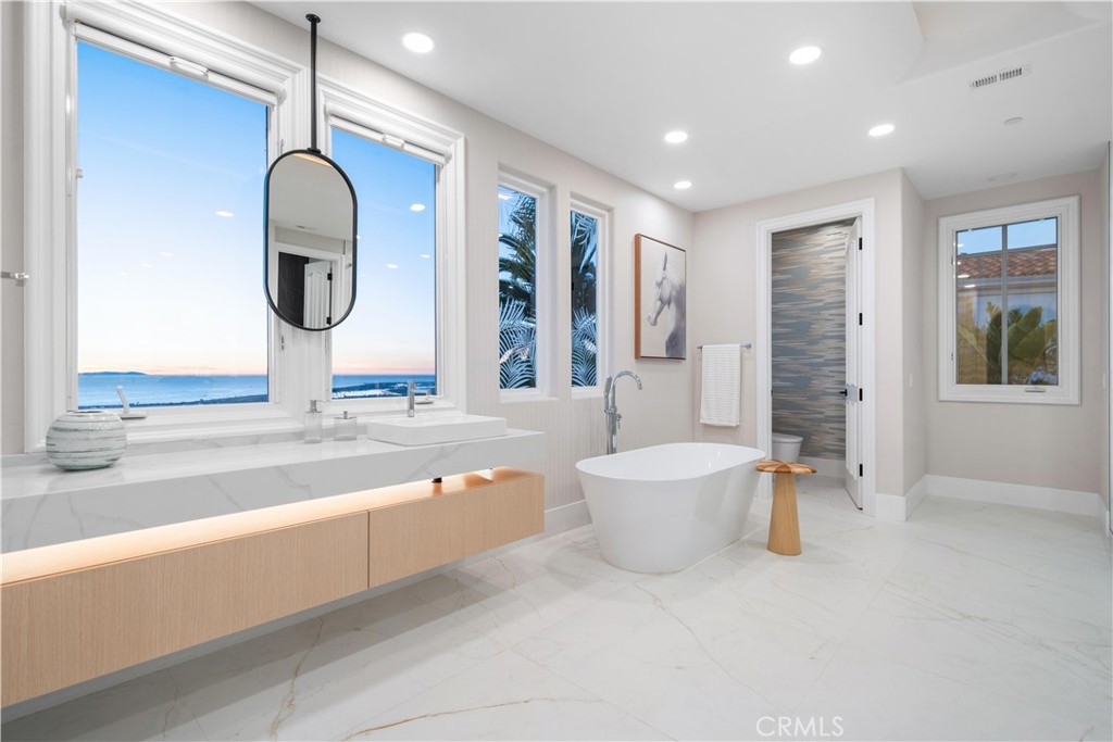 9 Sea Shell Property Photo 20