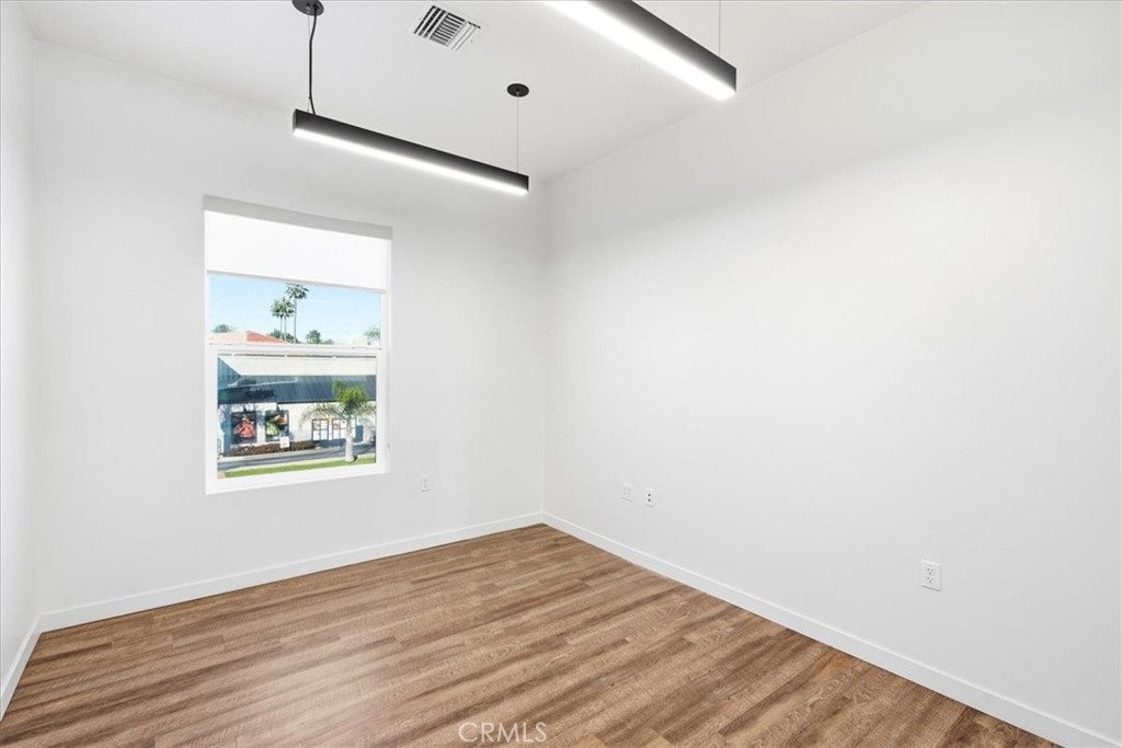 3444 E Anaheim Property Photo 8
