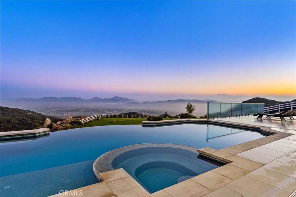 37731 Via Baya Property Photo 1