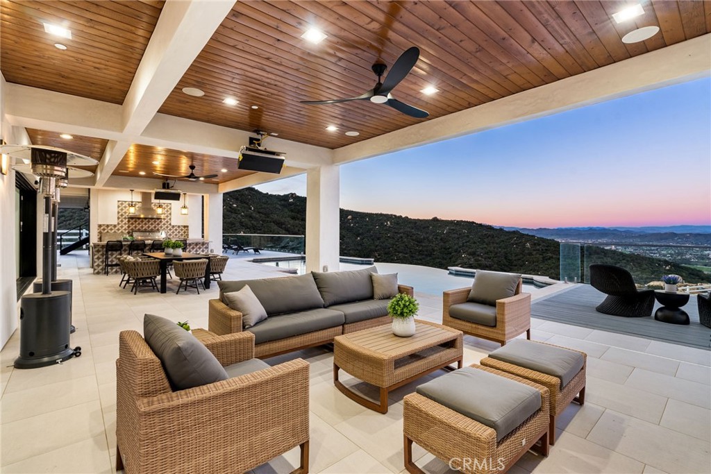 37731 Via Baya Property Photo 10
