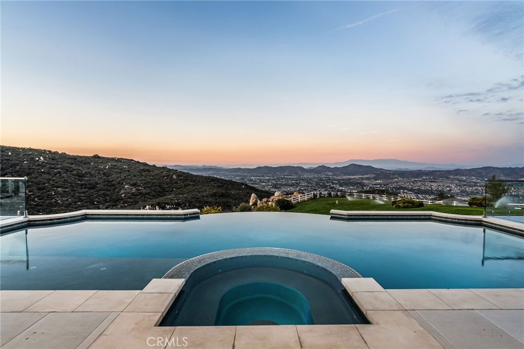 37731 Via Baya Property Photo 13