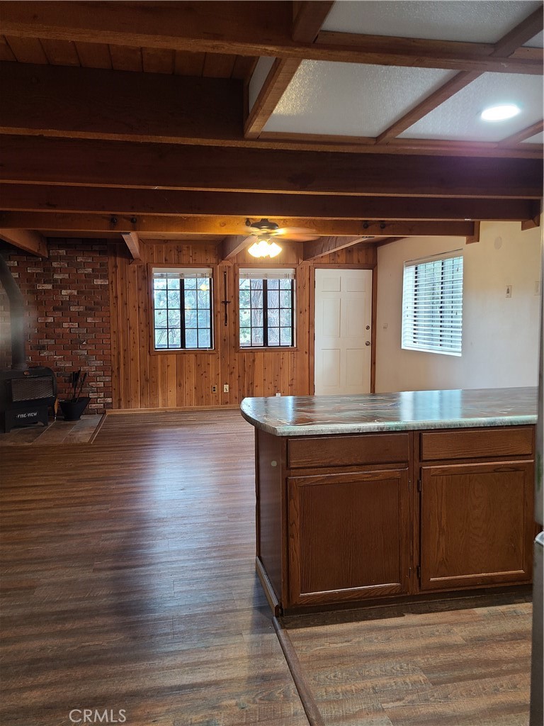 31194 Outer Highway 18 N Property Photo 5