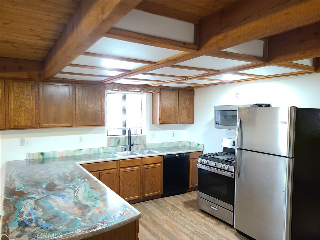 31194 Outer Highway 18 N Property Photo 7