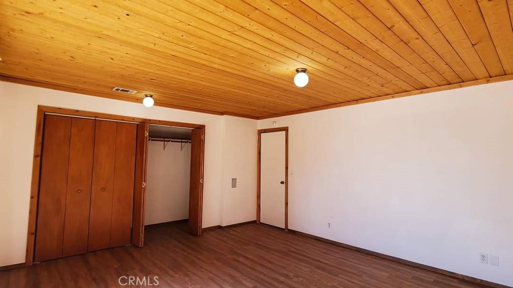 31194 Outer Highway 18 N Property Photo 13