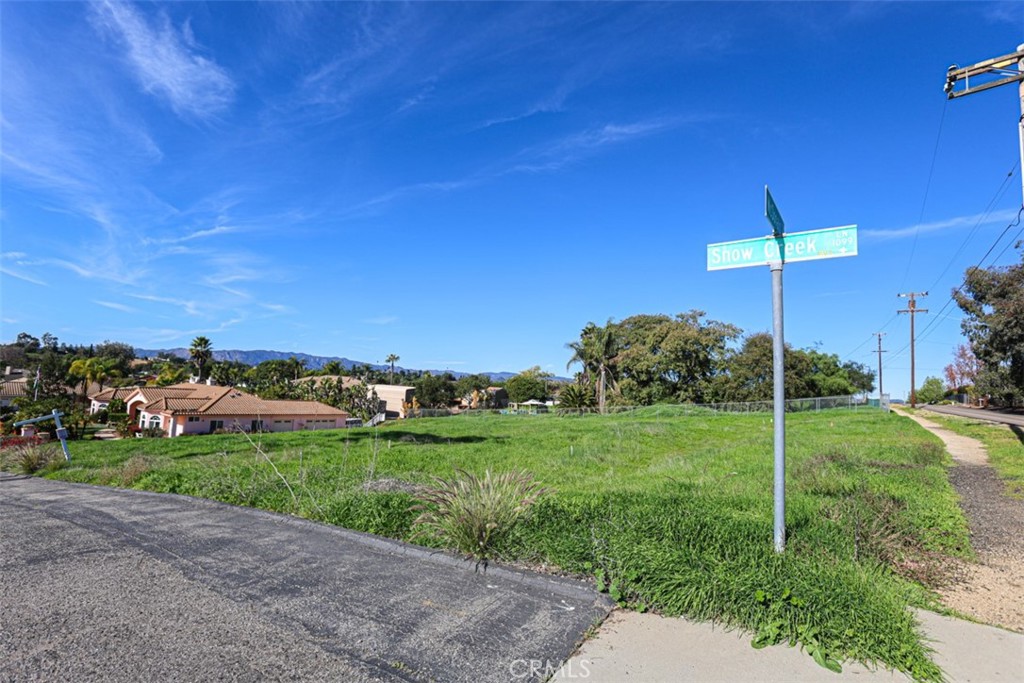 1086 Snow Creek Property Photo 1