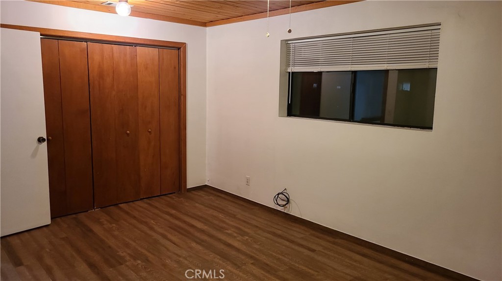 31194 Outer Highway 18 N Property Photo 8