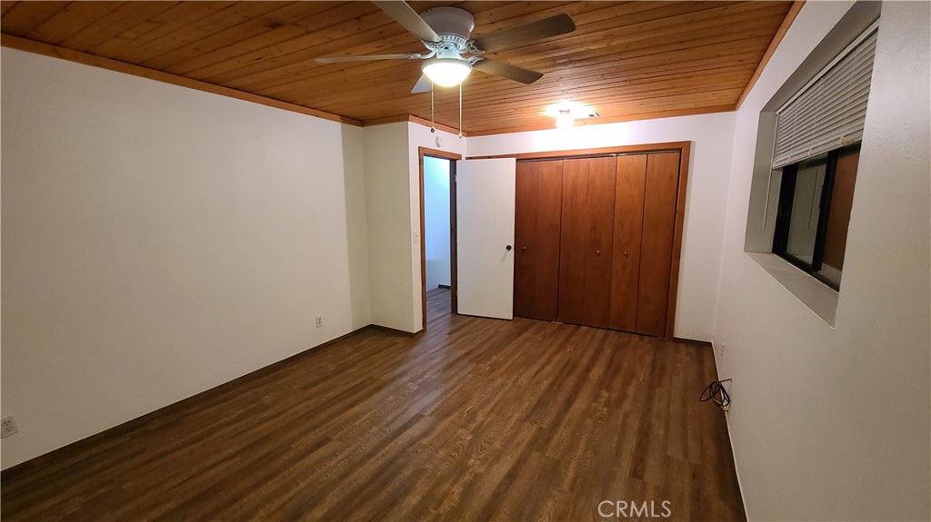 31194 Outer Highway 18 N Property Photo 9