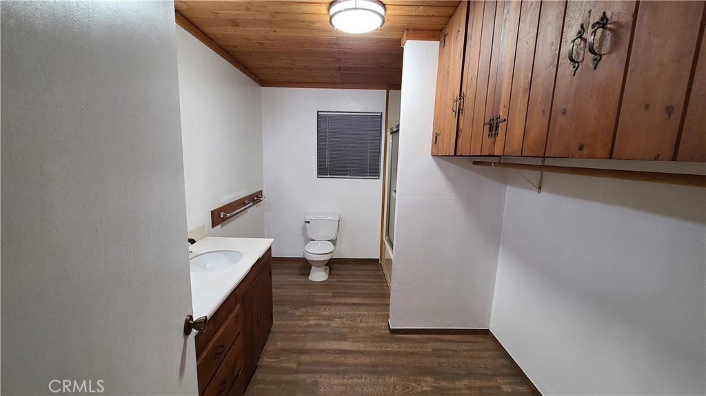 31194 Outer Highway 18 N Property Photo 11