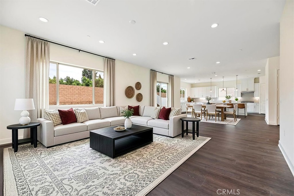 1452 Moore Street Property Photo