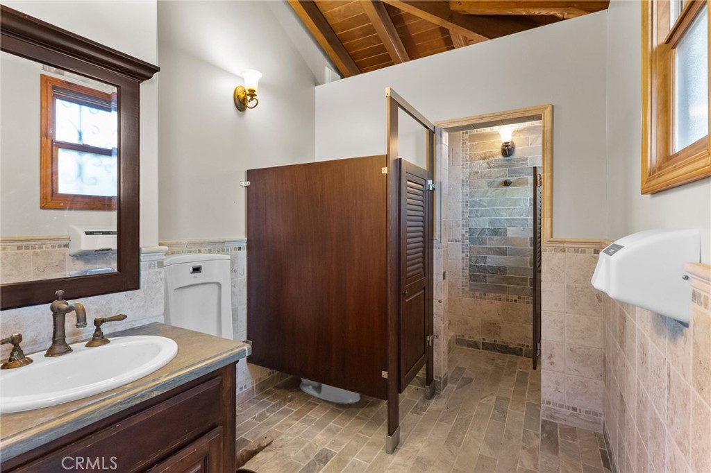1377 Versante Circle Property Photo 63