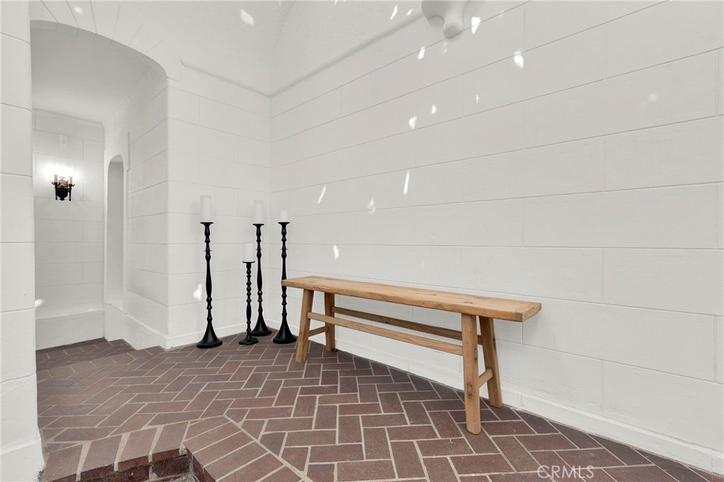 2111 Rockledge Property Photo 10