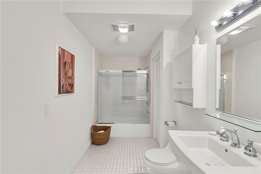 2111 Rockledge Property Photo 17