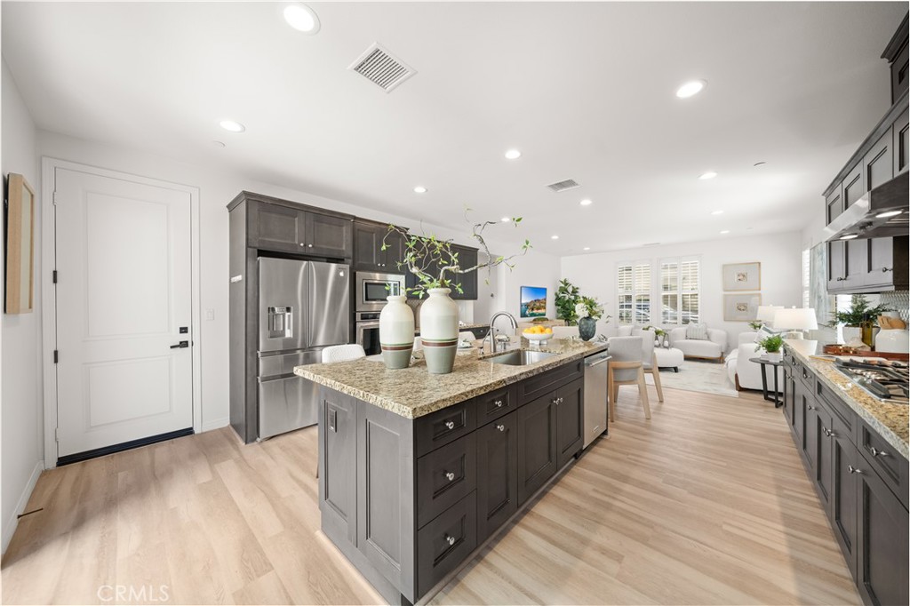 115 Hollow Tree Property Photo 15