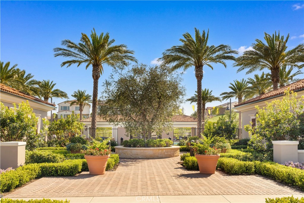 115 Hollow Tree Property Photo 64