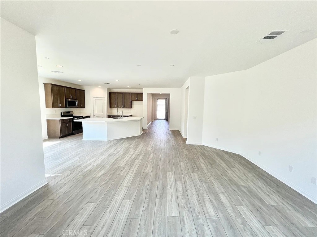 8285 Tristan Ln Property Photo 7