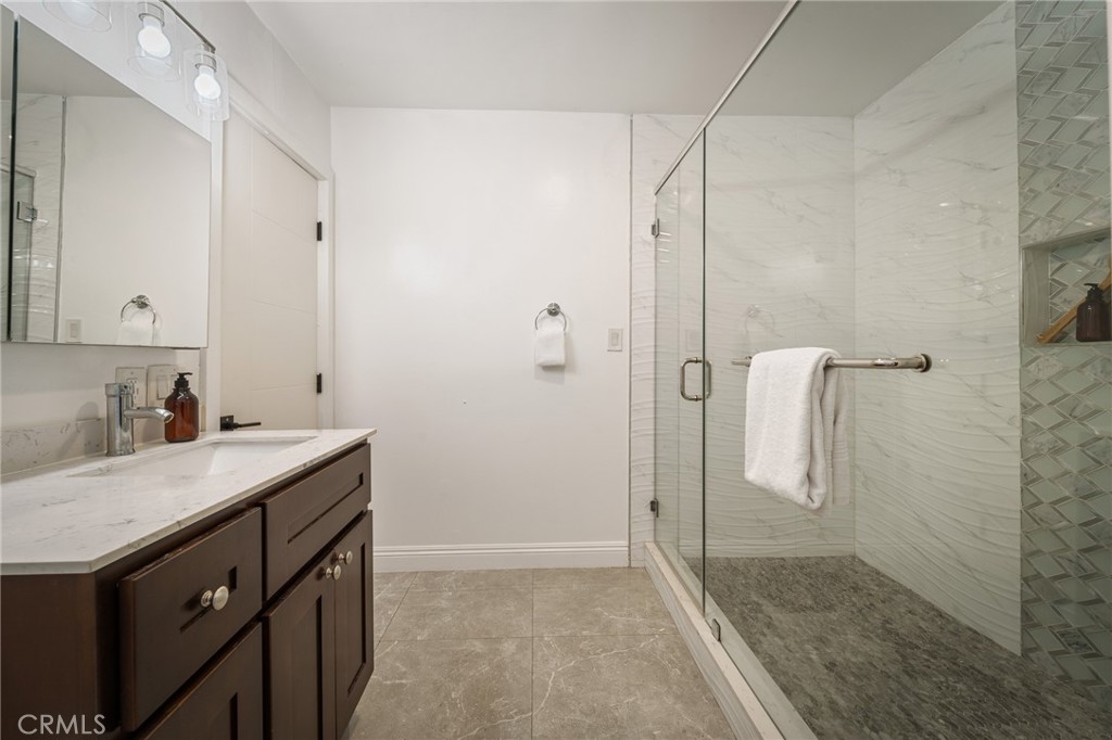 5115 West Boulevard Property Photo 32