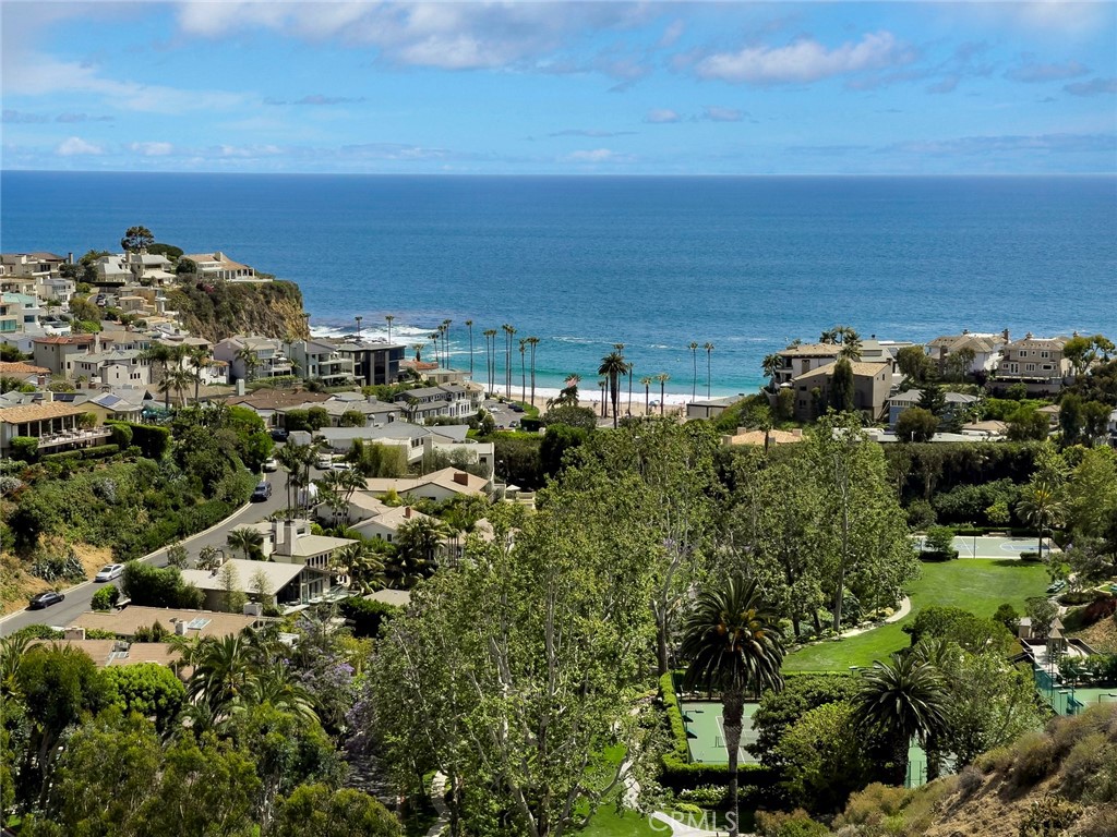 1131 Emerald Bay Property Photo 1