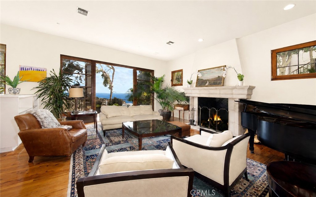 1131 Emerald Bay Property Photo 16