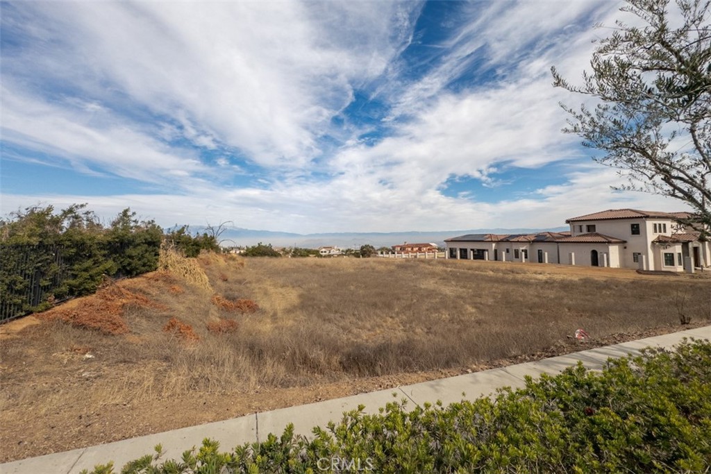 1127 Casper Circle Property Photo 8