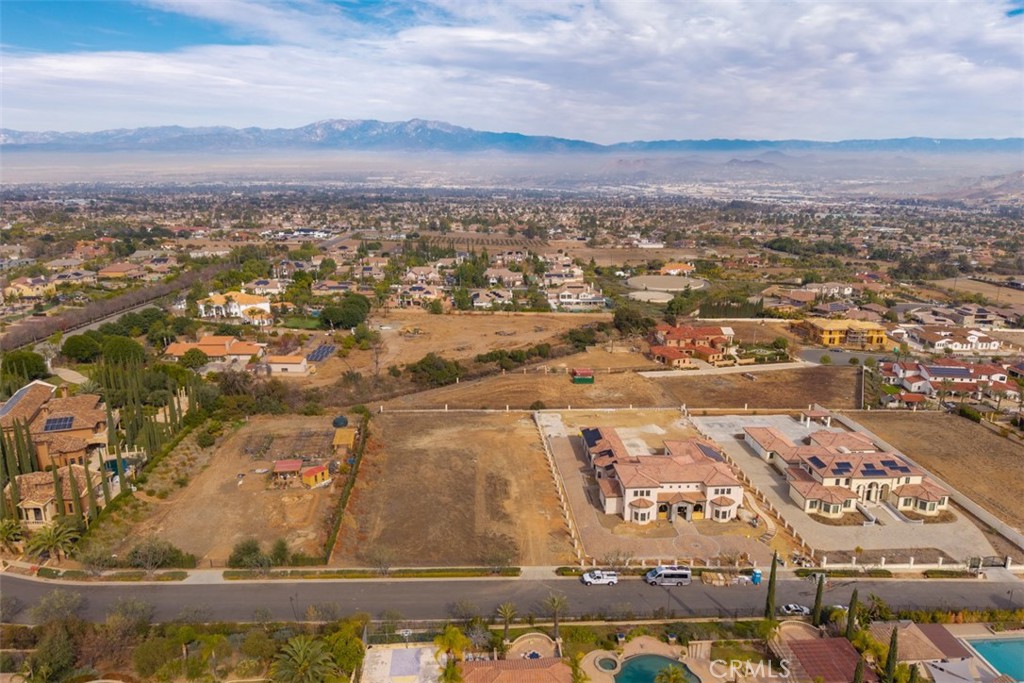 1127 Casper Circle Property Photo 14