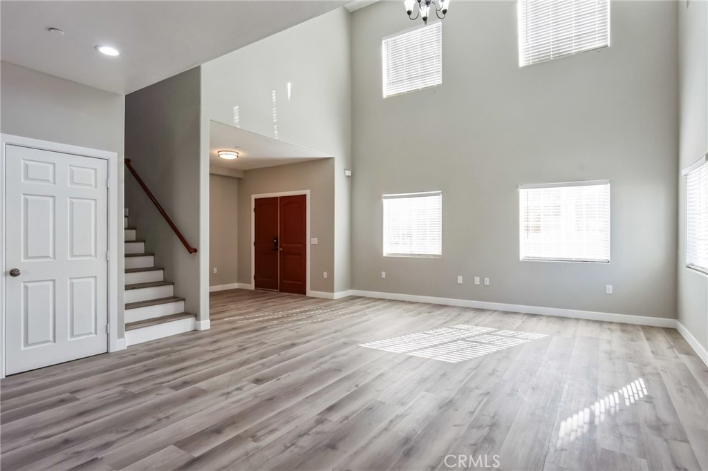 1420 S Euclid Avenue Property Photo 16