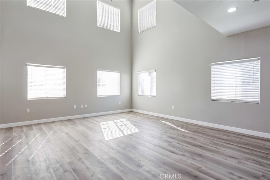 1420 S Euclid Avenue Property Photo 17
