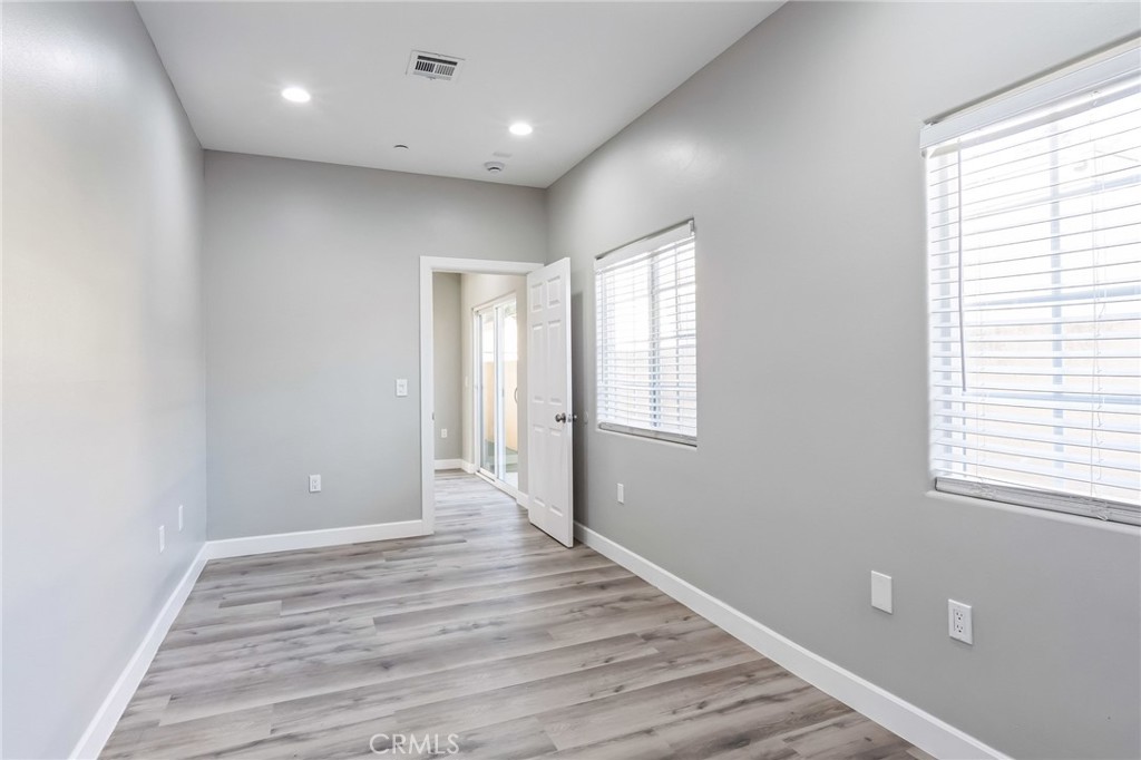 1420 S Euclid Avenue Property Photo 23