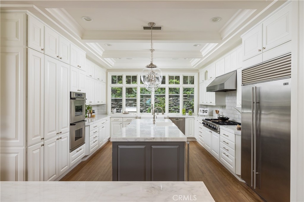 56 Royal Saint George Road Property Photo 15