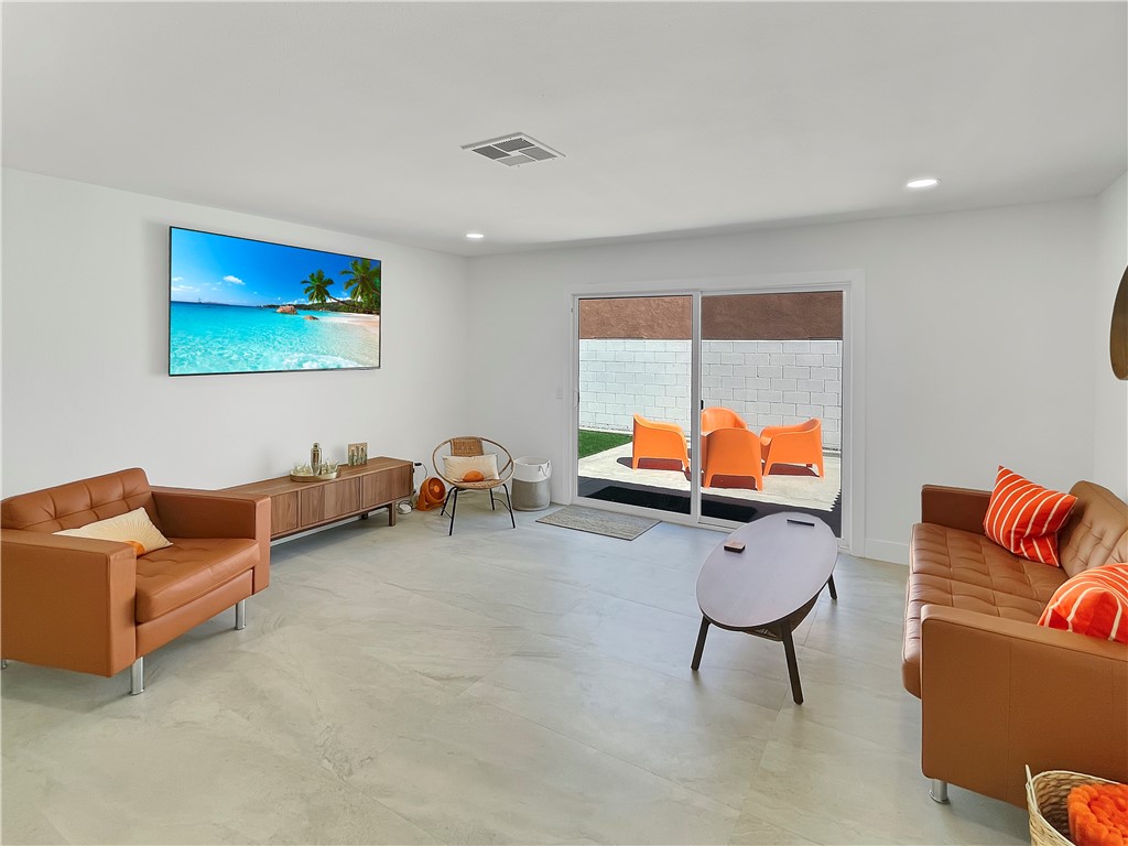 54905 Avenida Diaz Property Photo 5